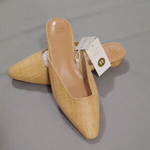 A New Day Women's Textured Tan Mules - New With Tags - Size 11